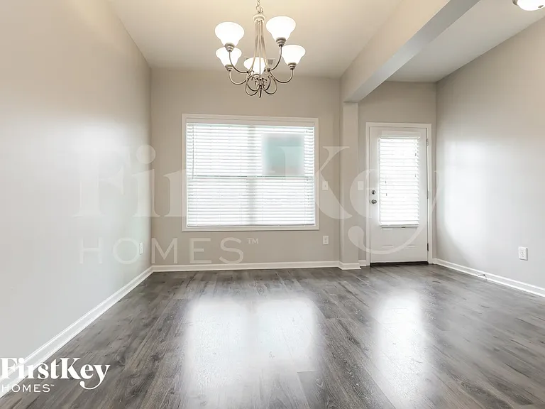 2142 Massey Ln — Photo 4