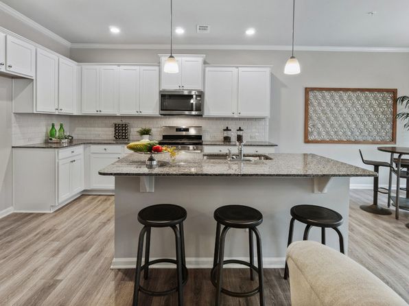 SALISBURY 24' TOWNHOME Plan, Greyton Springs Place
