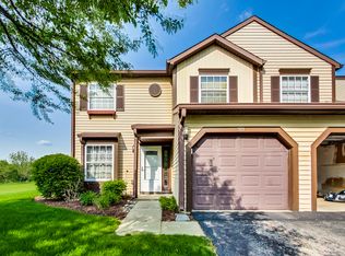 361 Ascot Ln, Streamwood, IL