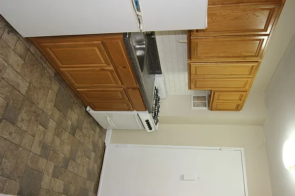 Rented by Sorelle Realty Group, LLC | media 19