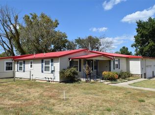 428599 Texanna Rd, Porum, OK 74455