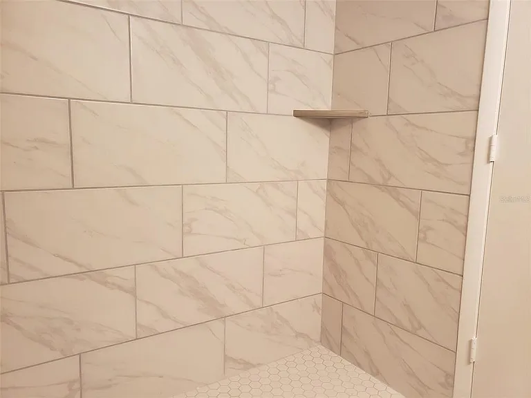 549 Lakeside Dr #549 — Photo 11
