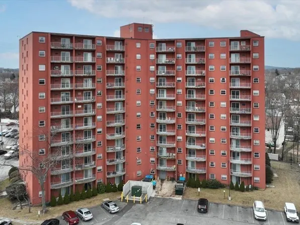 115 W Squantum St APT 518, Quincy, MA 02171