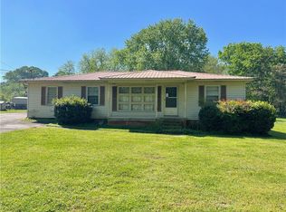 108 Sylvania Cir, Calhoun, GA 30701