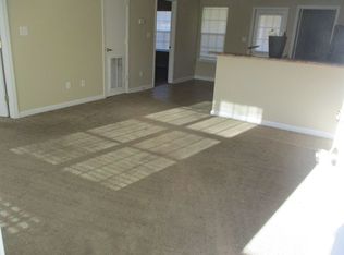 2640 Erica Ct #201, Albany, GA 31707