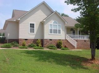 261 Sundance Cir, Statesville, NC 28625