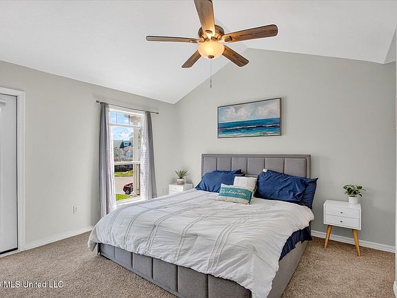 4th image of 1283 Century Oaks Dr APT B