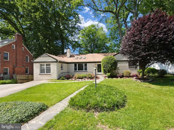 2629 Colston Dr, Chevy Chase, MD 20815