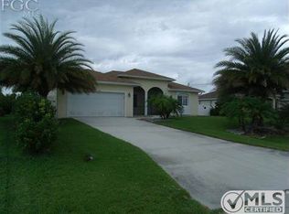 2707 NW 22nd St, Cape Coral, FL 33993