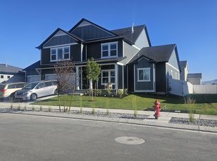 895 E Antelope Dr, Eagle Mountain, UT 84005