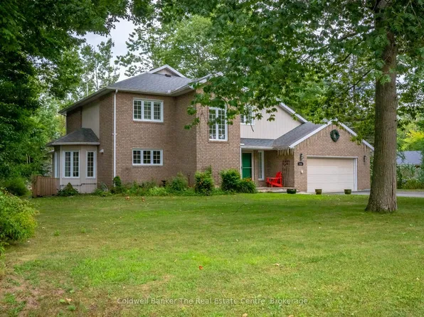 110 Forest Glen Dr, Gravenhurst, ON P1P 1A1