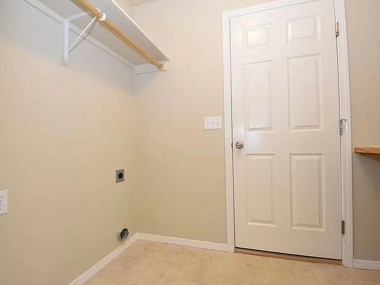 3341 N Maplestone Ave — Photo 12