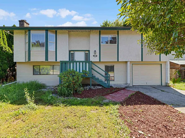 8852 Charles St, Chilliwack, BC V2P 7H8
