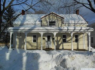 11 Lafayette Ave, Coxsackie, NY 12051