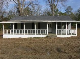 420 W Lee St, Metter, GA 30439
