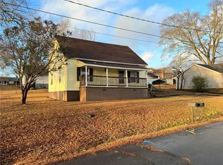 10 Jackson St, Liberty, SC 29657