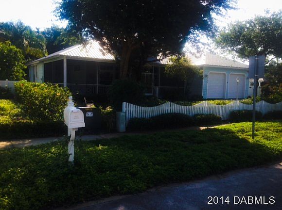 1st image of 2132 Villa Way