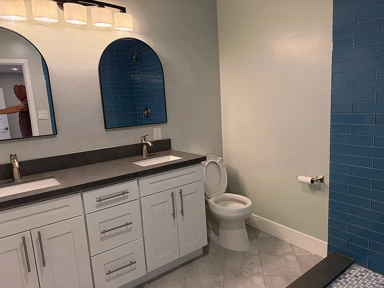 1626 Oliver Ave — Photo 28