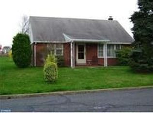 228 Poplar St, Bally, PA 19503