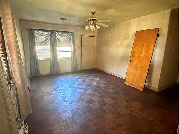 2nd image of 621 Fos Ave