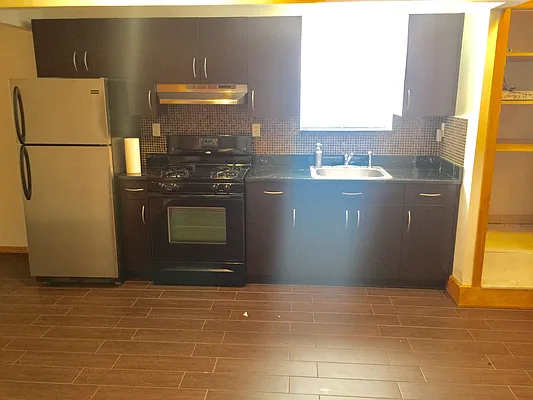 Rented by Sterling Realty Solution Inc | media 1