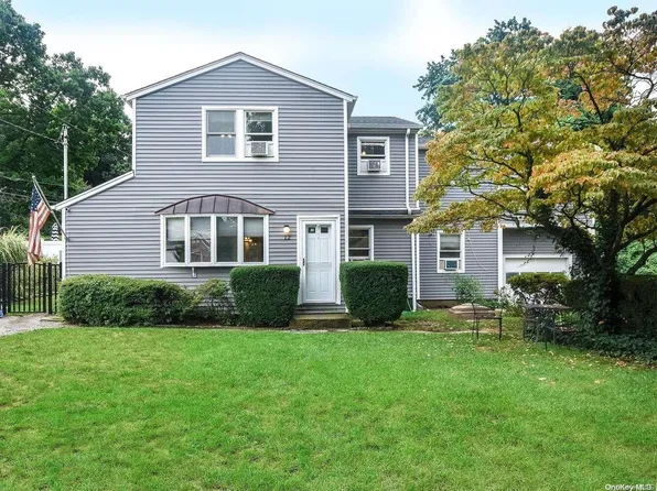 12 Cross Street, Sea Cliff, NY 11579