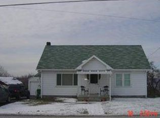 5747 Route 982, New Derry, PA 15671