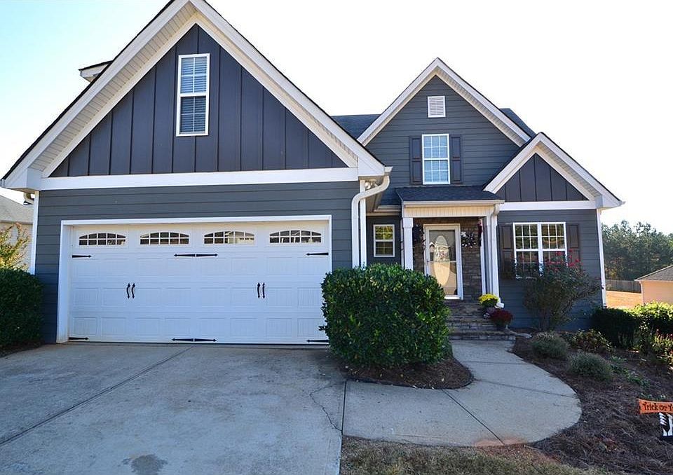 1st image of 209 Miller Dr