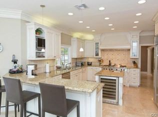 10194 Overhill Dr, Santa Ana, CA 92705