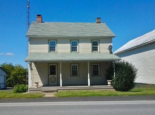 1579 Main St, East Earl, PA 17519