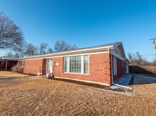 1200 John Reagan St, Benbrook, TX 76126