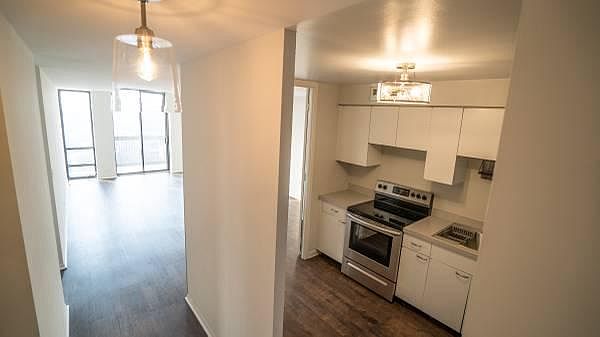 1st image of 1660 N La Salle St #1308