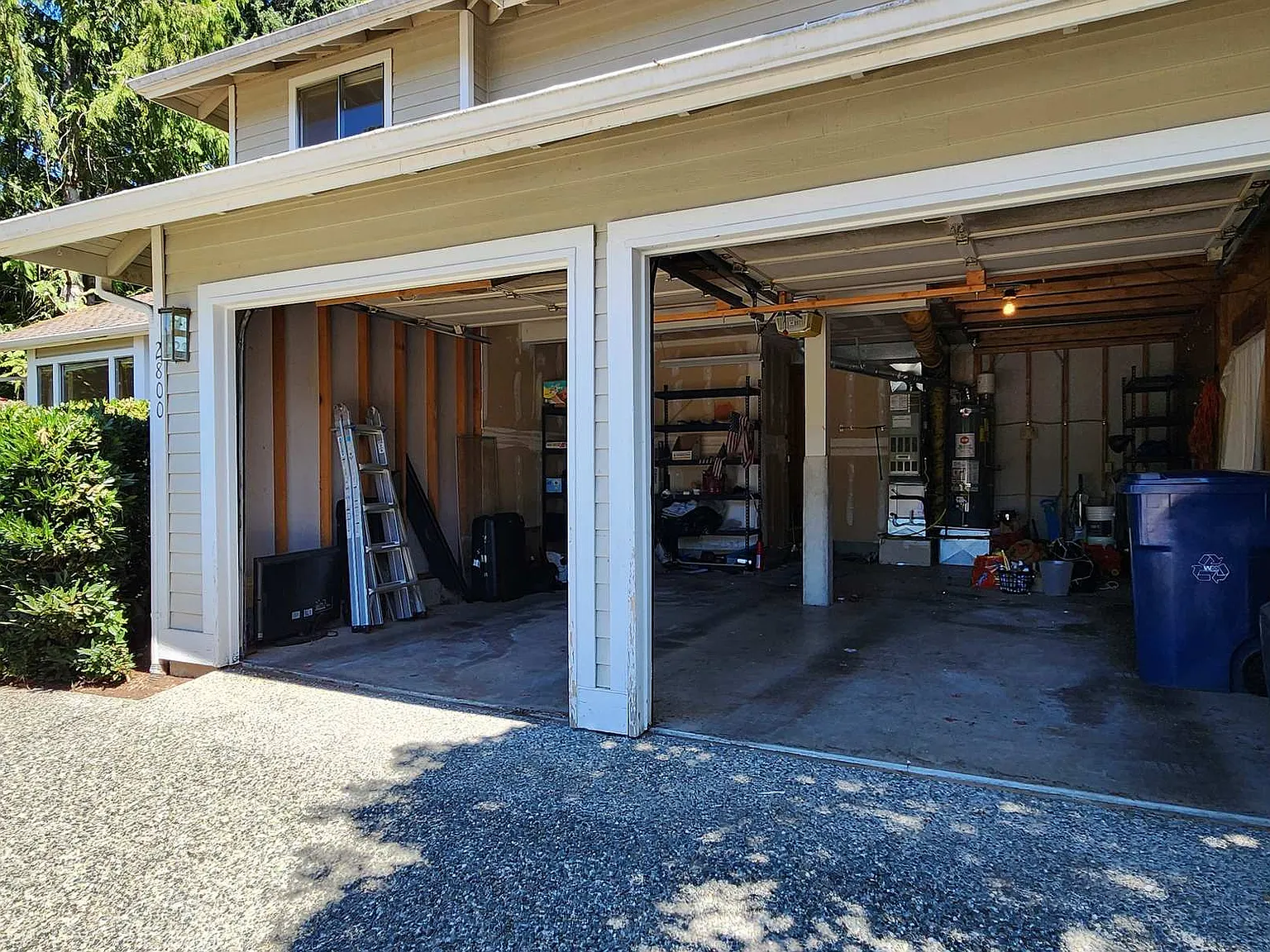 4 bed, 2.5 bath, 1920 sqft, $4,100 — Photo 4