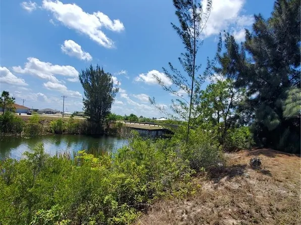 1601 NW 9th PL, CAPE CORAL, FL 33993