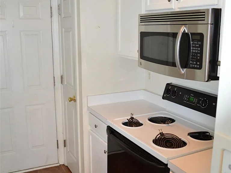 5116 Gable Ridge Dr — Photo 6