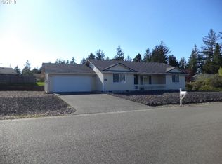 1515 Willow Loop, Florence, OR 97439