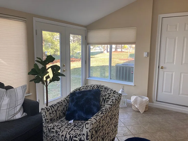 616 Springhouse Ln — Photo 7