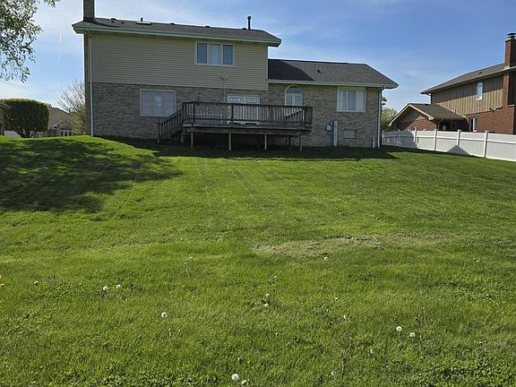 2nd image of 8413 Brookside Glen Dr