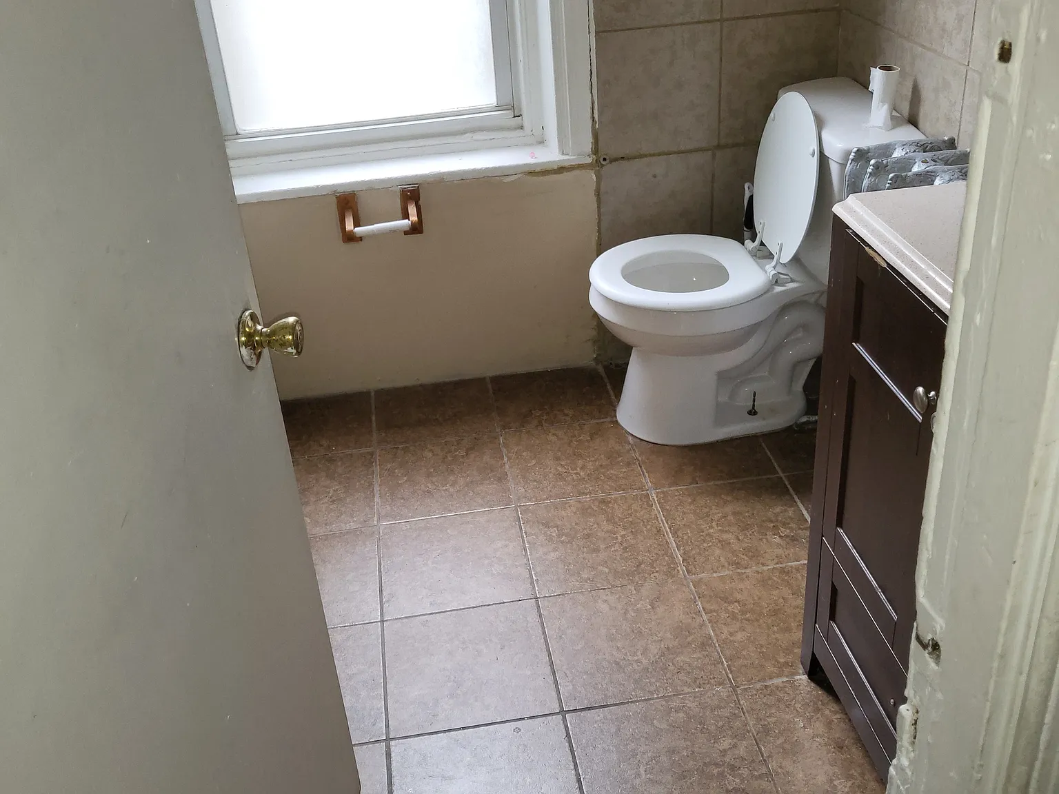 1 bed, 150 sqft, $700 — Photo 1
