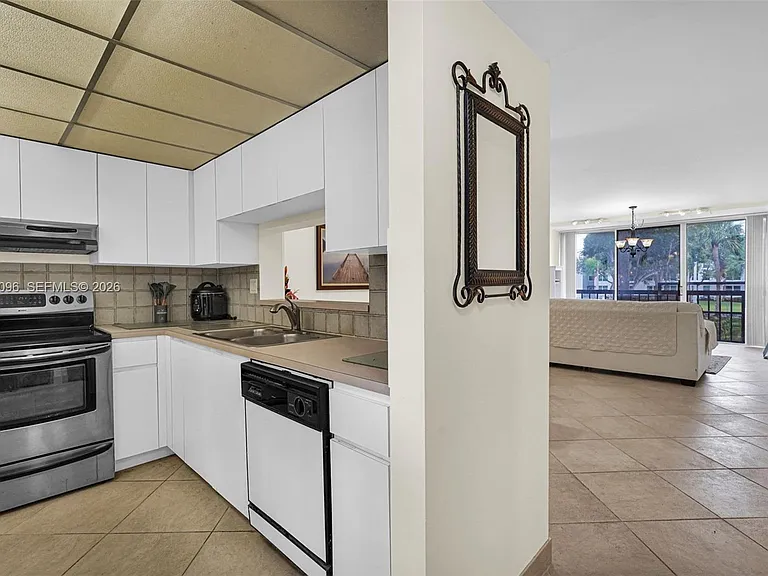 10825 SW 112th Ave #216 — Photo 7