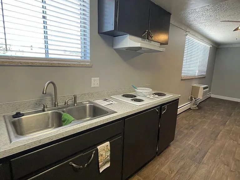 Harvin Apartments — Photo 54