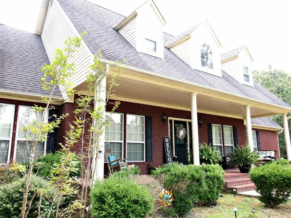 335 Helms Rd, Arkadelphia, AR 71923