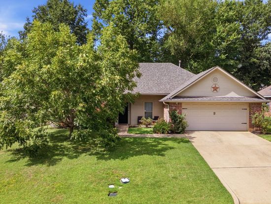 1617 Crockett Dr, Tyler, TX 75701