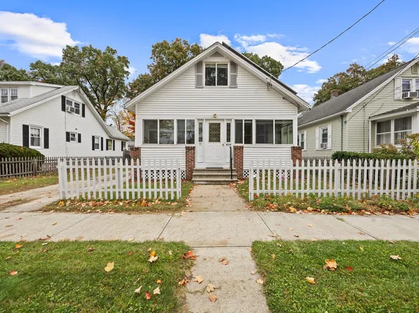 95 Alvin St, Springfield, MA 01104