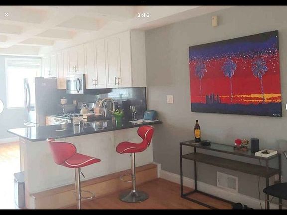 Common Space Breakfast Bar