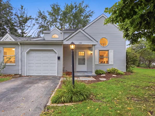 2384 Linden Dr, Woodstock, IL 60098