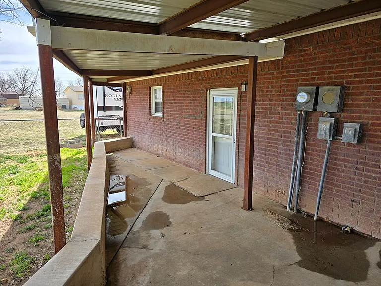 3006 N County Road 3500 — Photo 13