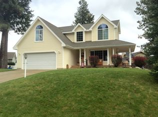 8824 N Clarkview Pl, Hayden Lake, ID 83835