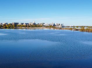513 S Shore Dr, Madison, WI 53715