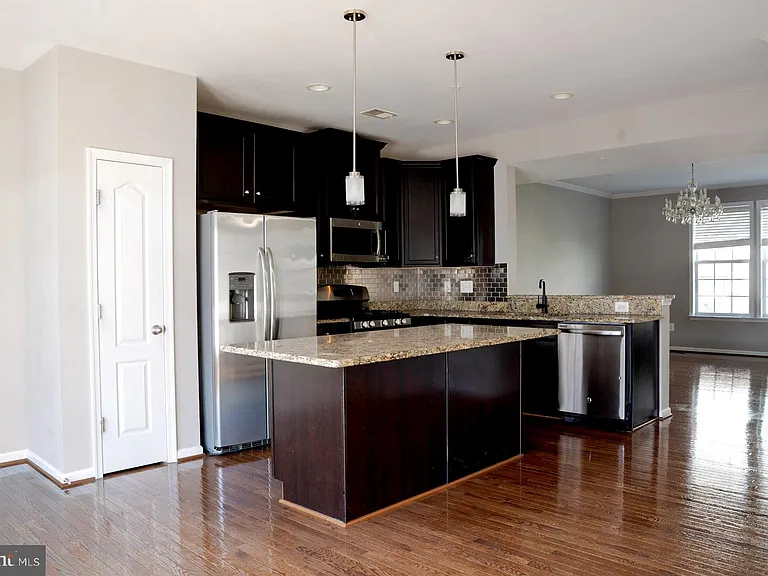 2627 Osprey Way — Photo 6